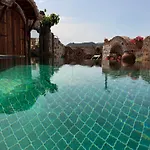 Exclusive Stone Villa,private Garden And Pool 빌라 *