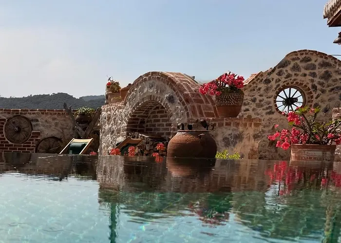 Vila Luxury Stone With Salt Water Pool And Jacuzzi